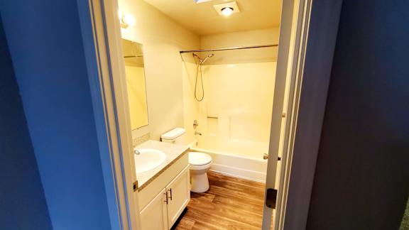 Master Bath in Master Bedroom in Oak unit