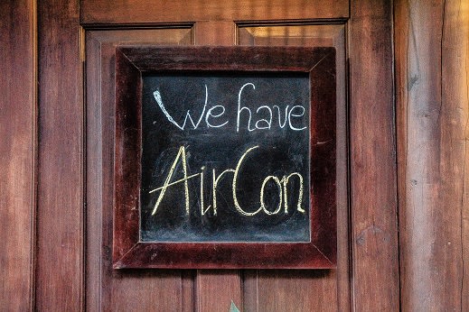 Air con1 at Pine Village, North Carolina