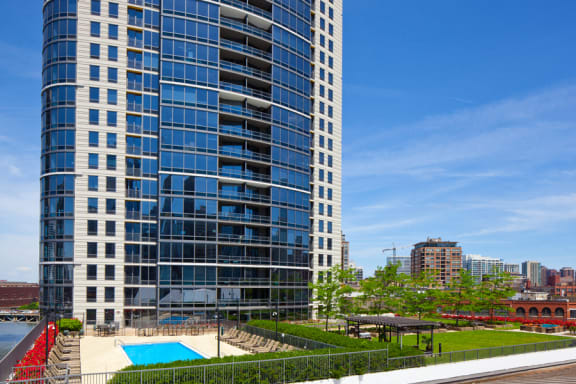 Pool View at Kingsbury Plaza, Chicago, Illinois