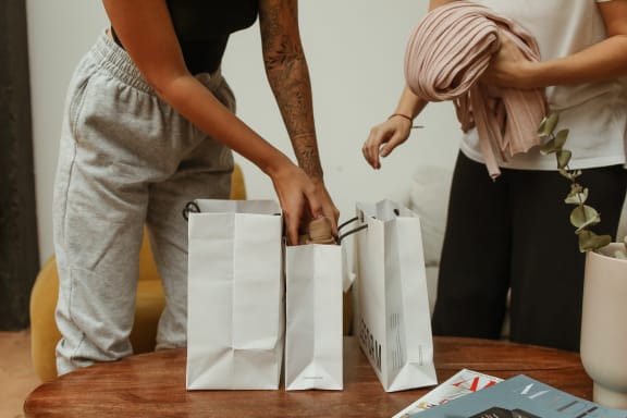 Black Friday Shopping at Encina Meadows Apartments, The Towbes Group, Goleta, CA 93117