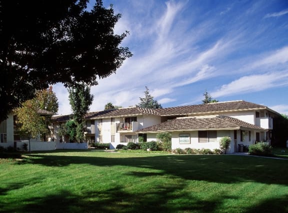 Recreational Activities at Encina Meadows Apartments, Goleta, CA 93117
