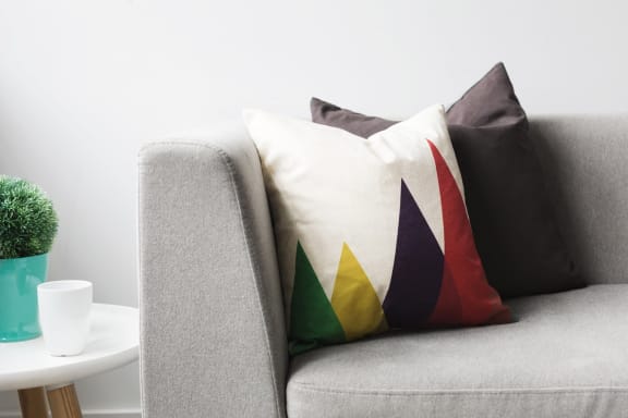 Apartment Decor at Encina Meadows Apartments, California, 93117