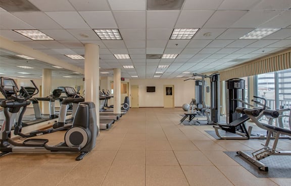 The fitness center at The Metropolitan in Bethesda, MD offers state-of-the-art gym equipment.
