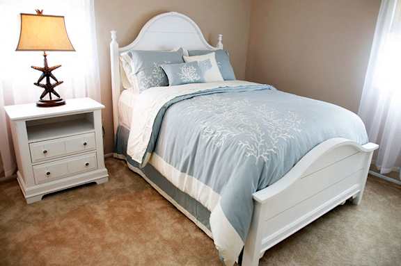 Gorgeous Bedroom at Holiday Gate Apartments, Dundalk