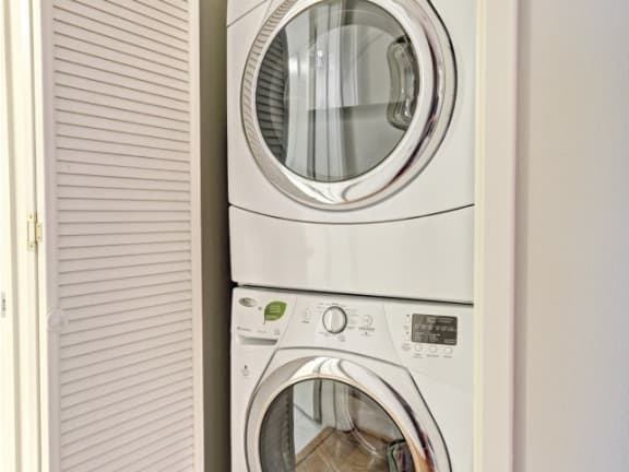 Full-size Washers/Dryers in all Apartments