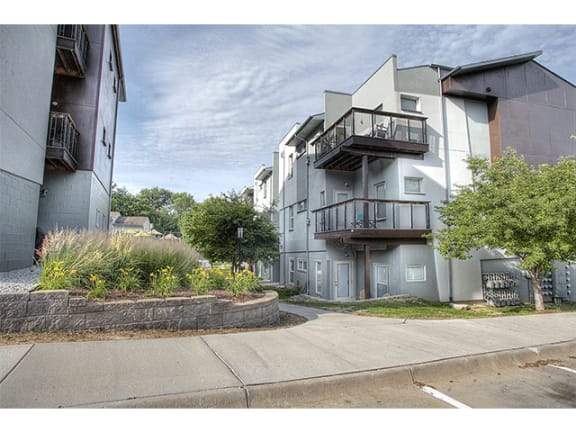 Community Building Exterior Stree View at Briar Hills, Omaha, 68118