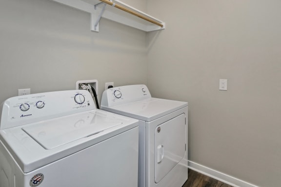 Full Size Washer &amp; Dryer at Landings Apartments, The, Nebraska