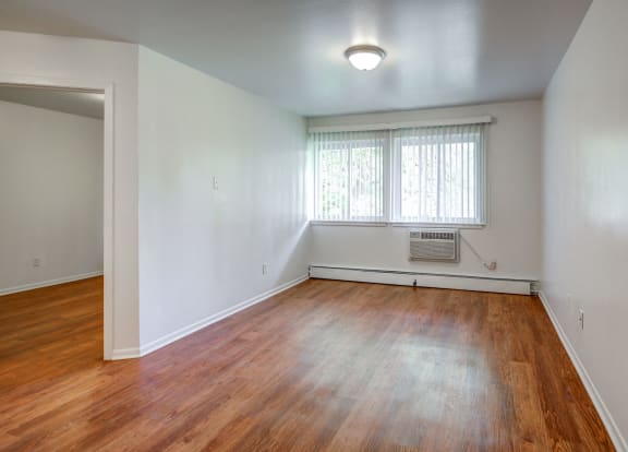 1 Bedroom Living Room