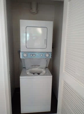 washer dryer at Legacy Apartments, Northridge, 91325