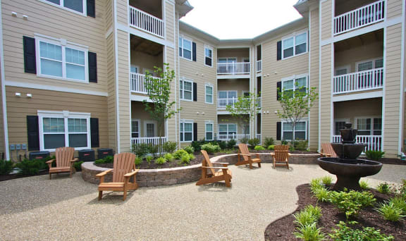 Courtyard with Park Like Settings at Aventura at Forest Park, Missouri