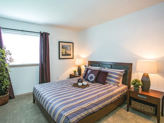 Spacious Model Bedroom with Carpeting at Apartments for Rent PDX