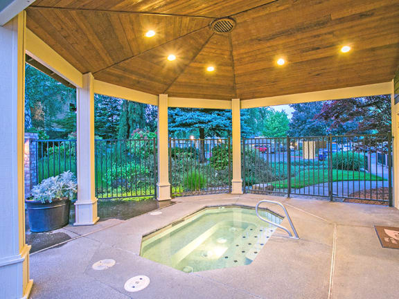 Year Round Spa Hot Tub in Lighted Covered Area at Vancouver WA Apartments Near Vanport