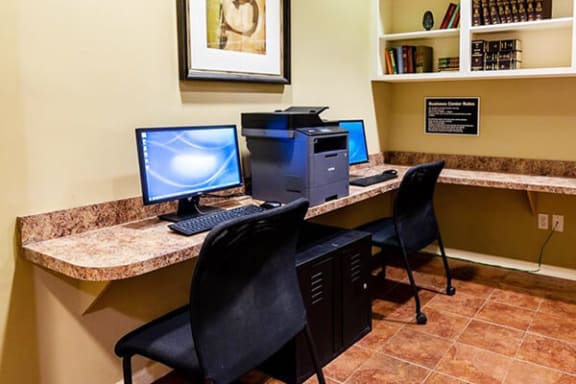 apartment business center in Kentwood, MI