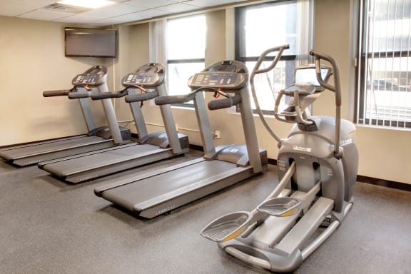 Cardio Machines In Gym at The Residences At Hanna Apartments, Ohio, 44115