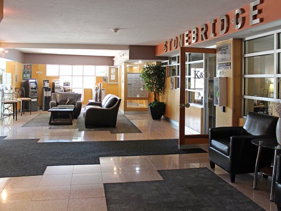Cleveland Luxury Apartments | Stonebridge Waterfront | Amenities