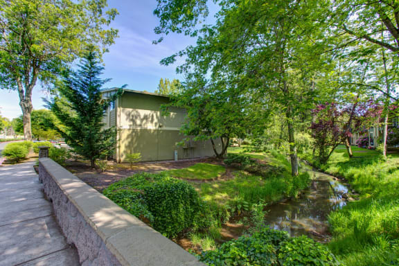 Lush Landscaping at Commons at Timber Creek Apartments, Portland