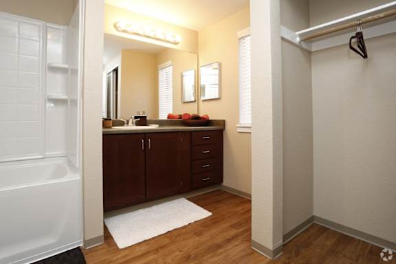 Bathroom With Closet at Commons at Avalon Park Apartments, Oregon, 97224