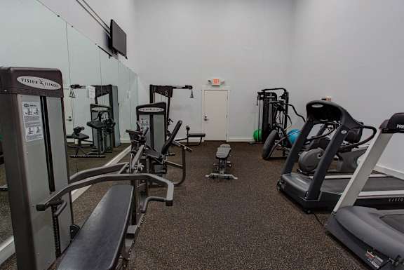 Gym at Commons at Avalon Park Apartments, Tigard, 97224