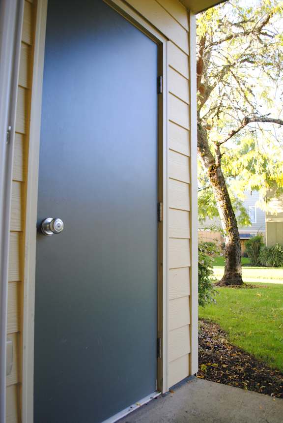 Door at Commons at Hawthorn Village Apartments, Hillsboro, OR