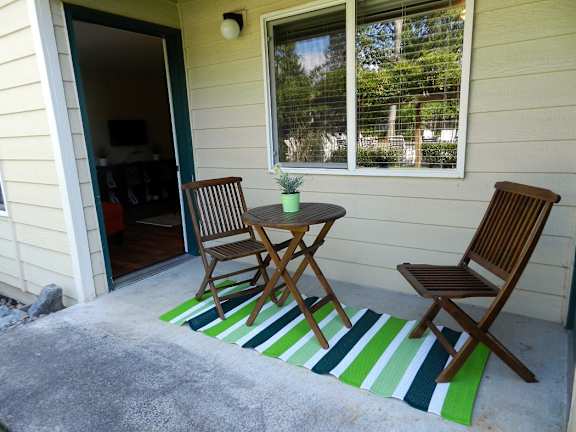 Balcony And Patio at Commons at Dawson Creek Apartments, Hillsboro