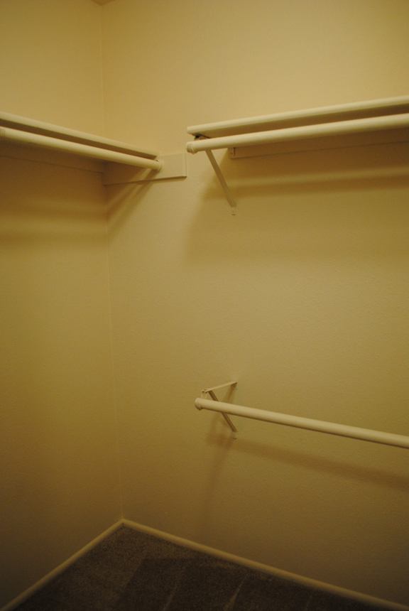 Closet at Commons at Creekside Apartments, Hillsboro, 97123