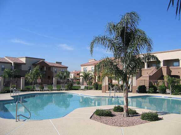 Resort Style Swimming Pool at San Martin Apartments, Glendale, AZ, 85301