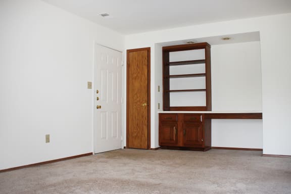 Cupboards at Woodhills Apartments, West Carrollton, OH, 45449