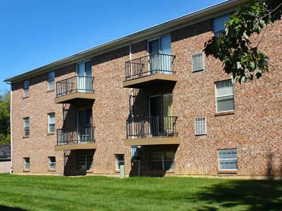 Balconies at Crown Crossing in Amelia, OH