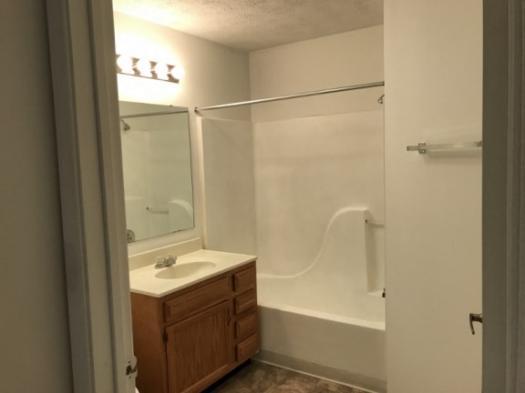 Oxford Floor Plan at Shaker Square, Lebanon