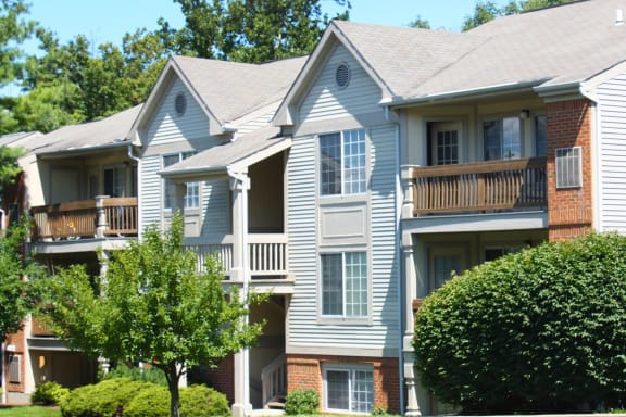 Exterior at The Vinings Apartments, Ohio