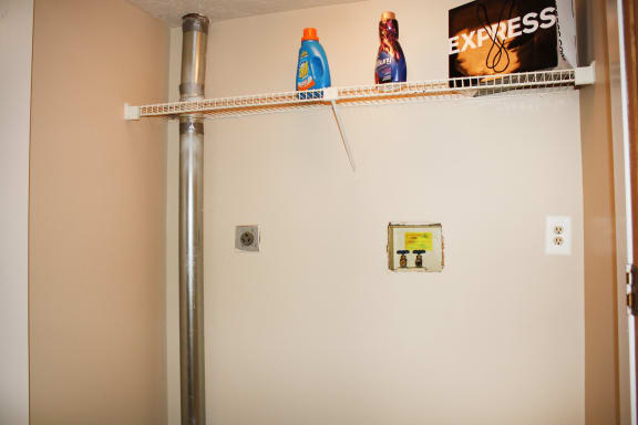 Washer Dryer Connection at The Vinings Apartments, Ohio, 45245