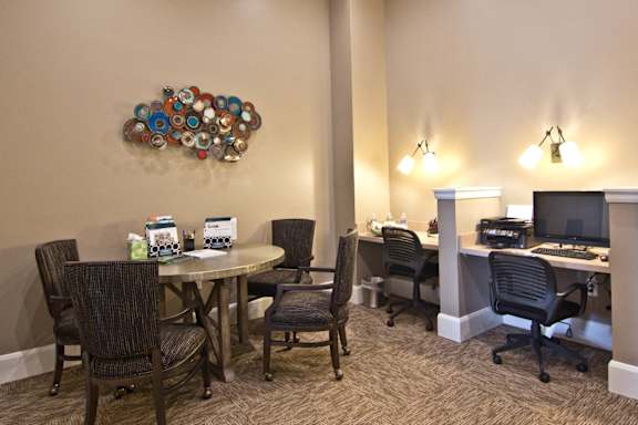 Business center Albany Glen