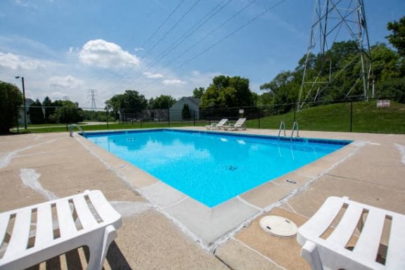 Swimming Pool at The Lodge Apartments, Indiana