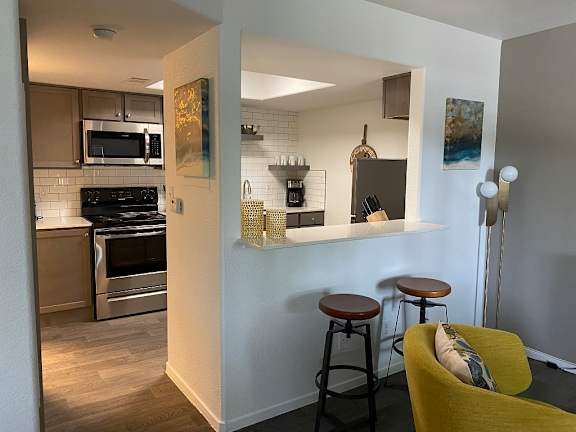 Eat In Kitchen at The 95 Apartments, Las Vegas, NV, 89129