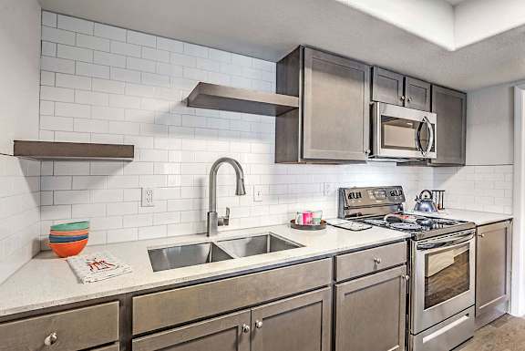 Efficient Appliances In Kitchen at The 95 Apartments, Las Vegas