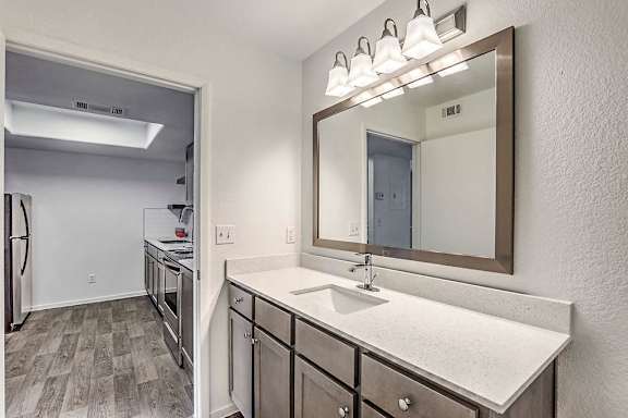 Luxurious Bathrooms at The 95 Apartments, Nevada, 89129