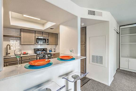 Gourmet Kitchen at The 95 Apartments, Las Vegas, NV