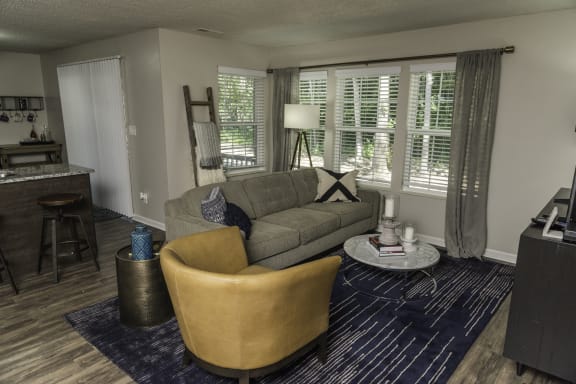 Open Living Area at Fairlane Woods Apartments, Dearborn, MI
