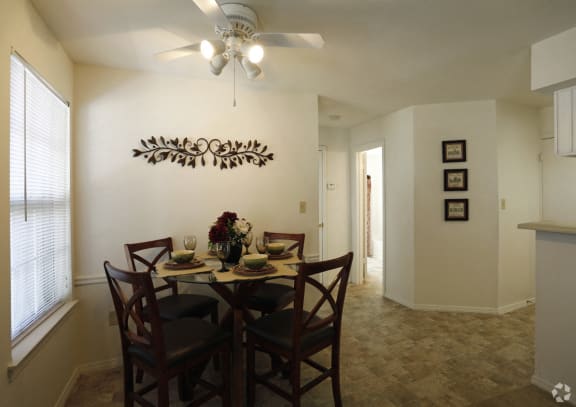 Dining Table at The Trails at Mt. Moriah, Memphis
