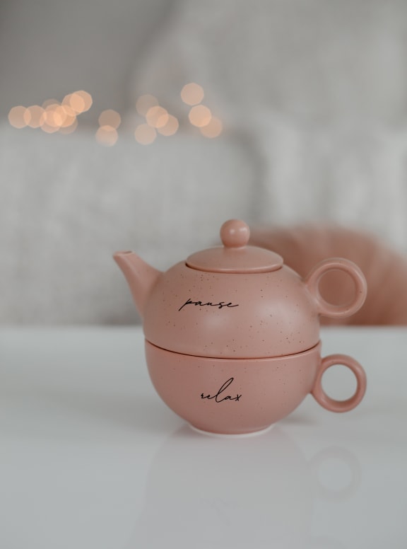 Tea pot at Legends at Rancho Belago, Moreno Valley, CA