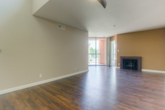 Engineered Wood Flooring at La Vista Terrace, California, 90046