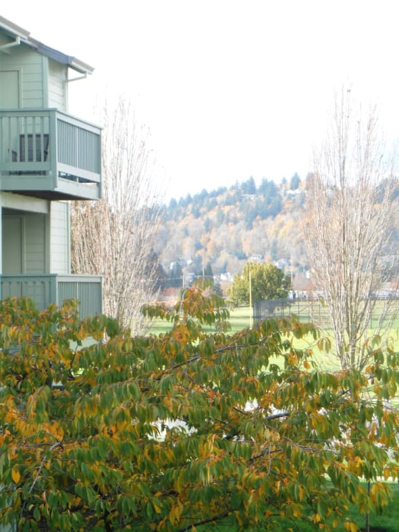 Garden Space at Parkside Apartments, Oregon