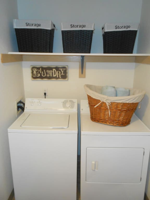 Washer and Dryer at Parkside Apartments, Gresham, OR, 97080
