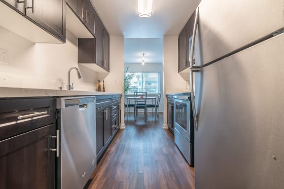 Kitchen Appliances at Beverly Plaza Apartments, California, 90815