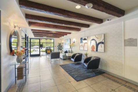 Capture at The Verandas, Canoga Park