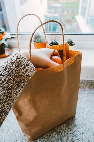 groceries at The Verandas, California, 91304