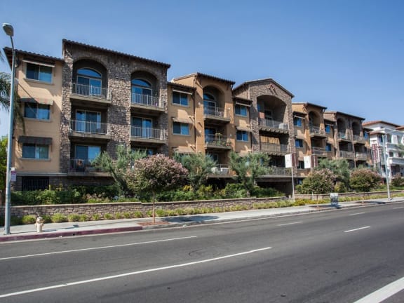 Location at The Verandas, Canoga Park, CA, 91304