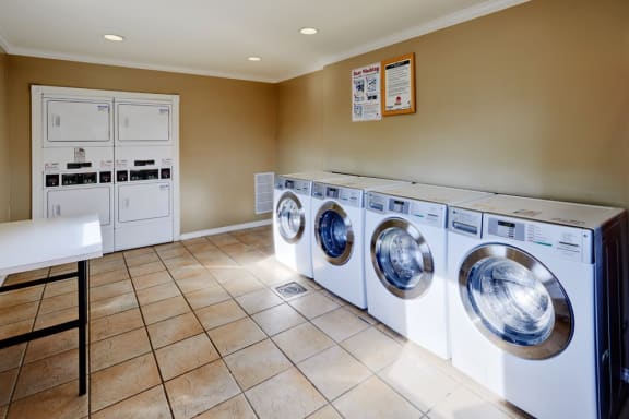 Four Laundry Facilities On-Site at Le Montreaux Apartments, Texas