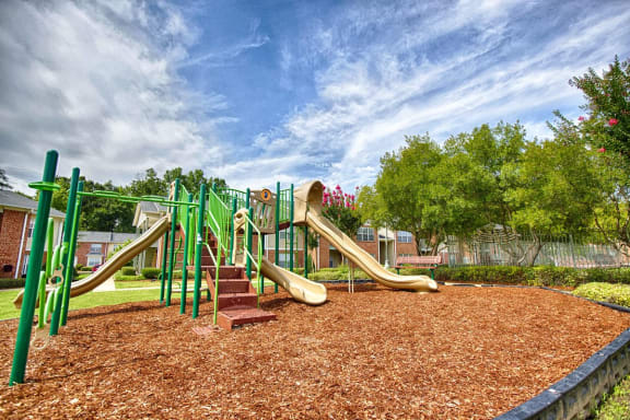 Studio Apartment Floor Plan - Forest Trail Apartment Homes Northport, AL,Playground