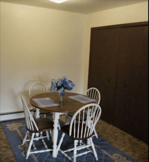 Admiral Farragut Apartments
317 Lytle Street, Harbor Beach, MI 48441
